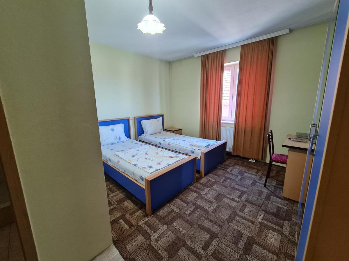 Holiday Ferizaj Exterior photo
