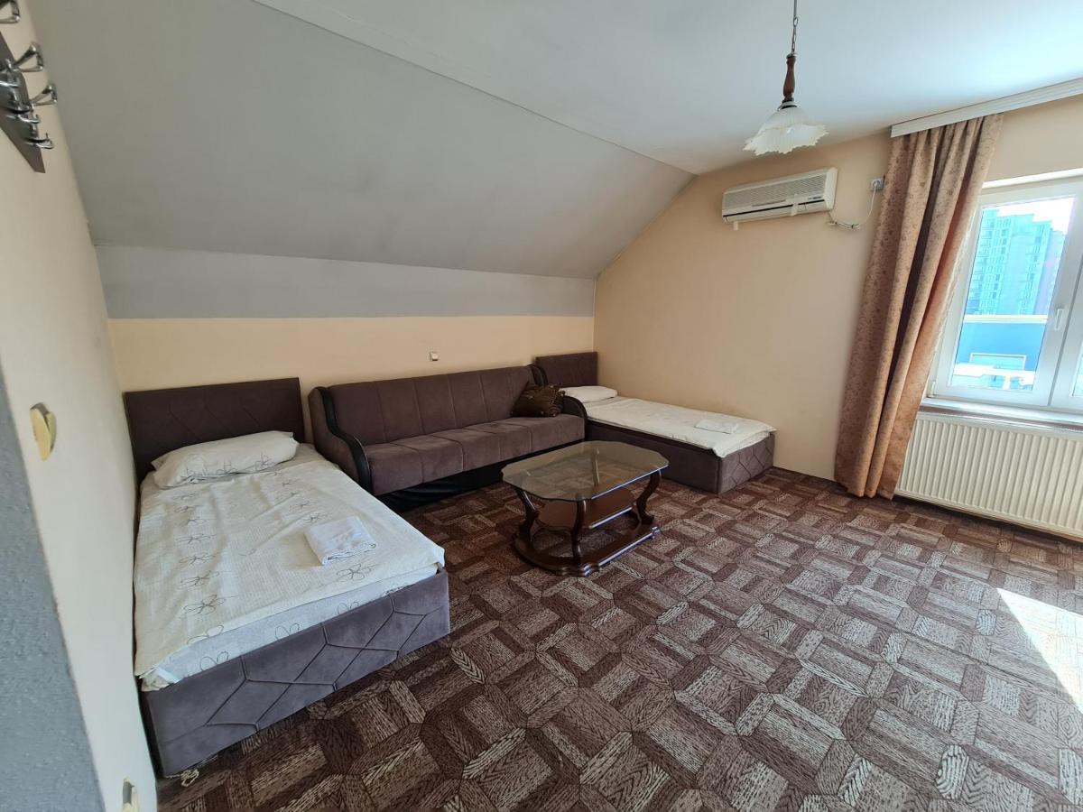 Holiday Ferizaj Exterior photo
